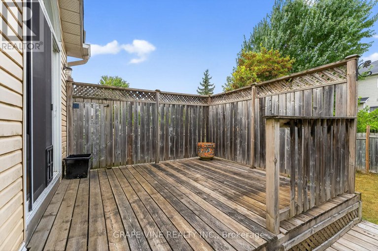 28807496/27-flowertree-crescent/emerald-meadowstrailwest/ottawa/ontario/K2M2R8_31