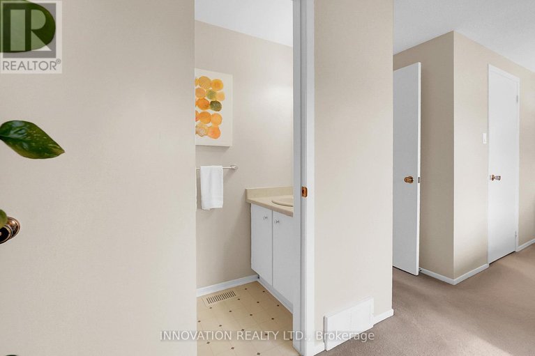 29517554/416-sandhamn-private/hunt-club-parkgreenboro/ottawa/ontario/K1T2Y9_27