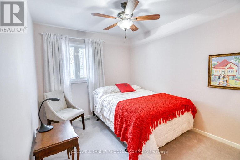 29378691/118-robinson-avenue/sandy-hill/ottawa/ontario/K1N8P1_14