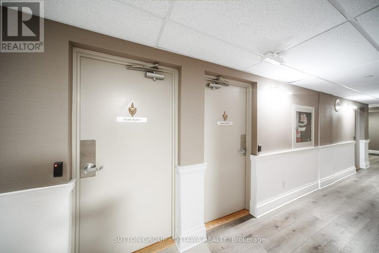 28727418/711-1171-ambleside-drive/woodroffe/ottawa/ontario/K2B8E1_33