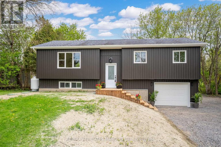 28328340/18222-patrick-street/south-glengarry-charlottenburgh-twp/south-glengarry/ontario/K0C2J0_2