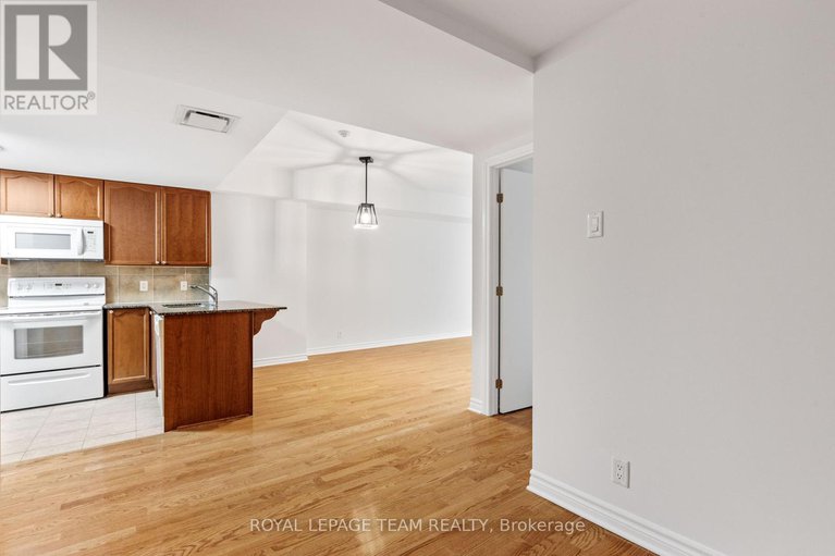 28543171/316-200-lett-street/west-centre-town/ottawa/ontario/K1R0A7_8