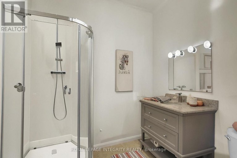 29027120/3377-paden-road/rideau-twp-s-of-reg-rd-6-w-of-mccordick-rd/ottawa/ontario/K0A2T0_29