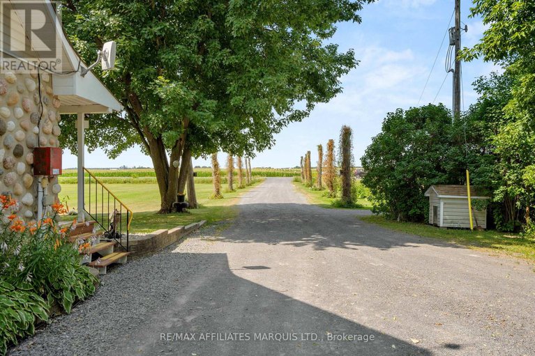 28697115/273-st-pierre-road/russell-twp/russell/ontario/K0A3H0_5
