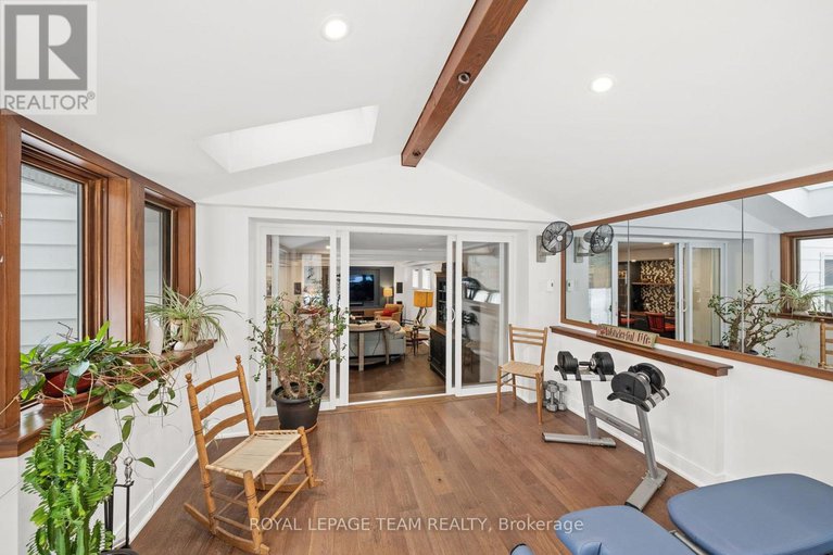 29404237/28-maplehill-way/manotick-village-manotick-estates/ottawa/ontario/K2C3H1_36