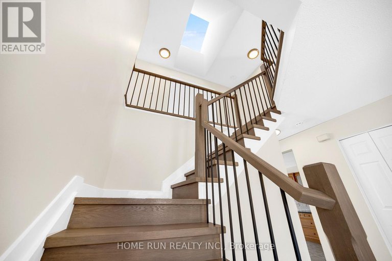 29392520/224-walden-drive/beaverbrook/ottawa/ontario/K2K2M3_23