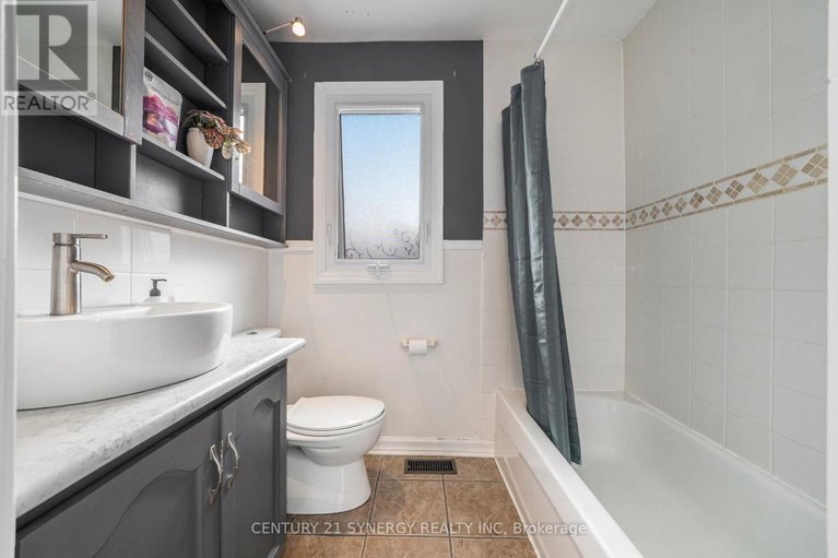 29024611/212-maley-street/kemptville/north-grenville/ontario/K0G1J0_14