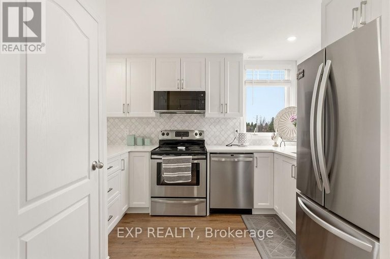 29637008/32-2621-longfields-drive/stonebridge/ottawa/ontario/K2J2L7_15