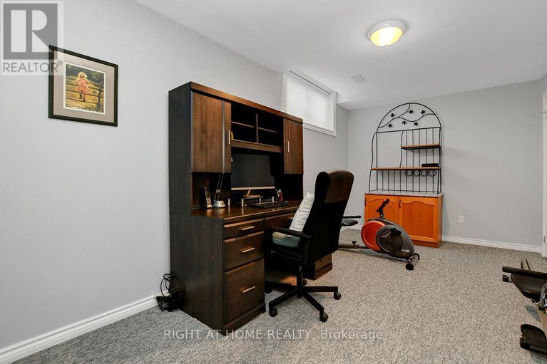 29155365/36-sable-run-drive/stittsville-central/ottawa/ontario/K2S1W8_23