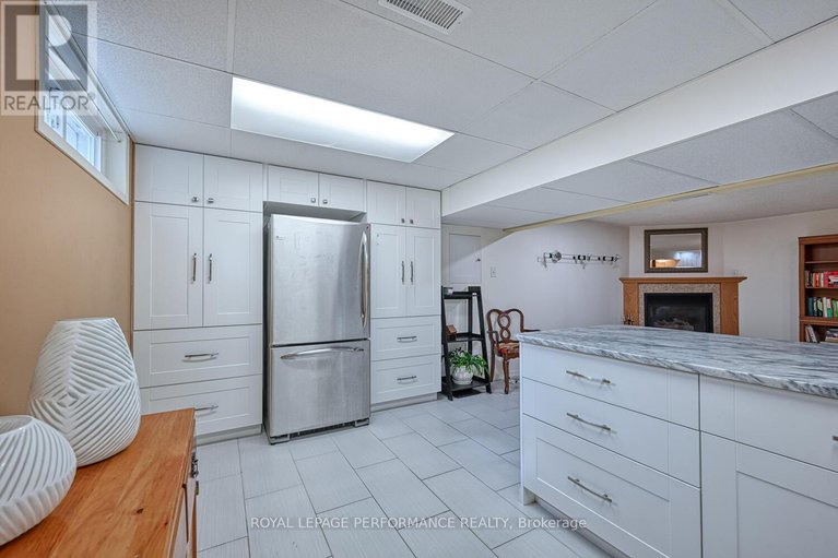 28652645/3025-linton-road/riverside-park-south/ottawa/ontario/K1V8H1_33