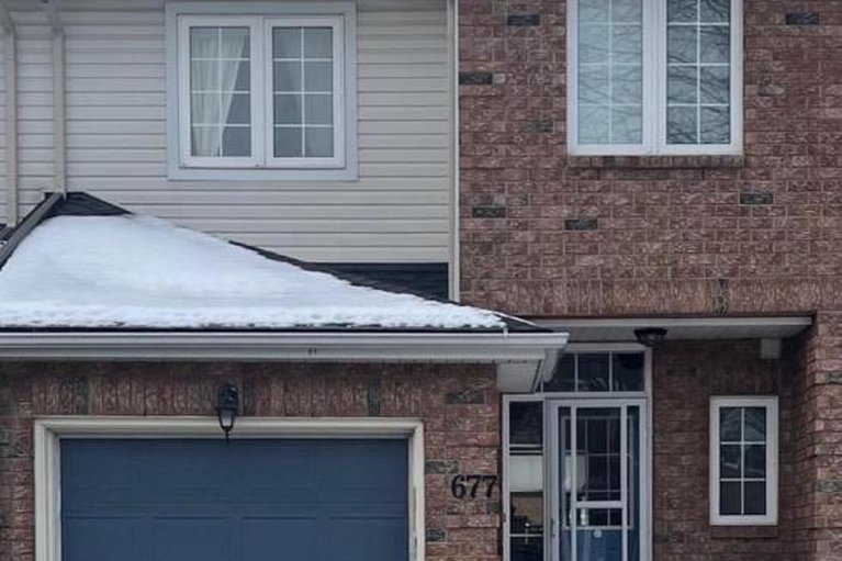 29255057/677-wildshore-crescent/riverside-southgloucester-glen/ottawa/ontario/K1V1Y1_1