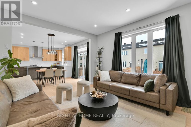 29351137/785-cappamore-drive/half-moon-bay/ottawa/ontario/K2J6V6_14