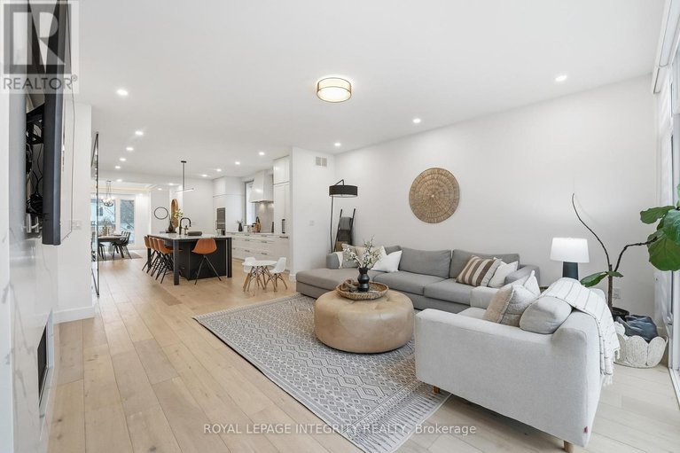 29571259/221-wesley-avenue/westborohampton-park/ottawa/ontario/K1Z7A2_12