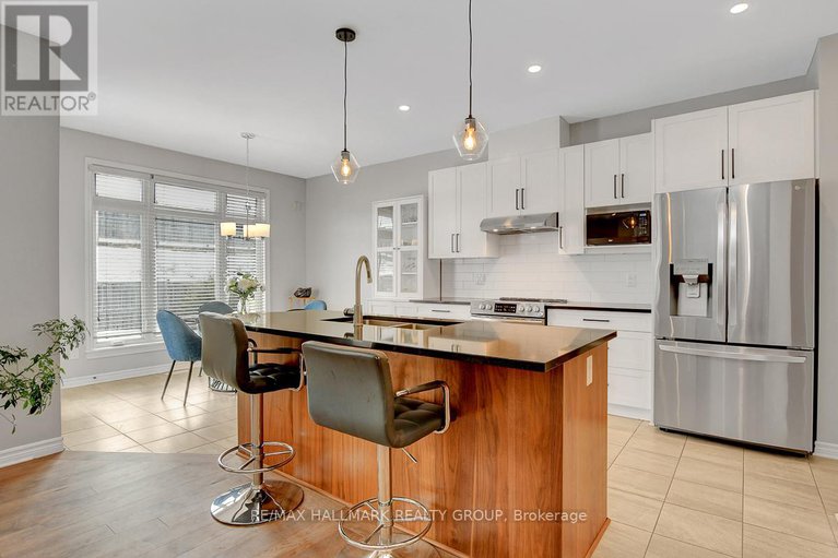 28598405/594-baie-des-castors-street/camelot/ottawa/ontario/K4A1E8_11