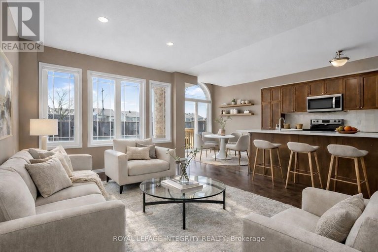 29579806/672-pepperville-crescent-e/emerald-meadowstrailwest/ottawa/ontario/K2M0E4_10