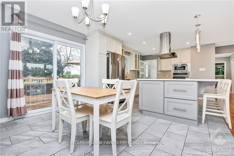 29309662/5-murphy-court/rural-kanata-central/ottawa/ontario/K2W1B7_4