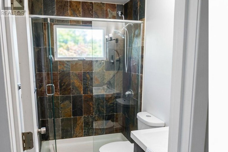 29659906/176-oakridge-boulevard/meadowlandscrestview/ottawa/ontario/K2G2V2_8