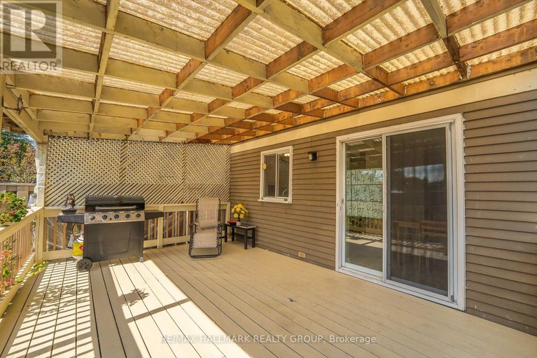28819606/41-sovereign-avenue/craig-henrywoodvale/ottawa/ontario/K2G4W8_43
