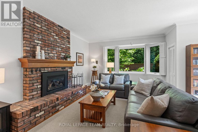 28653090/603-edison-avenue/mckellarhighland/ottawa/ontario/K2A1V6_12
