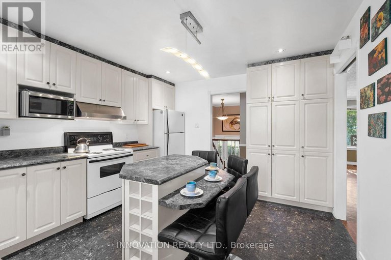 28847370/2931-ahearn-avenue/britannia/ottawa/ontario/K2B7A2_10