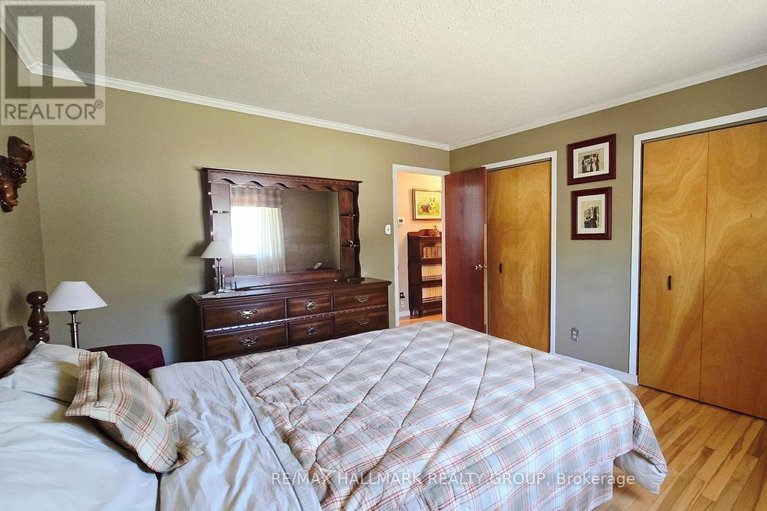 29675642/119-archie-street/constance-bay/ottawa/ontario/K0A3M0_14