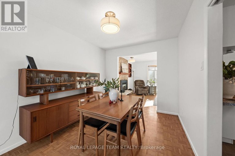 29455651/5329-driscoll-drive/manotick-long-island-nicholls-island/ottawa/ontario/K4M1E3_11