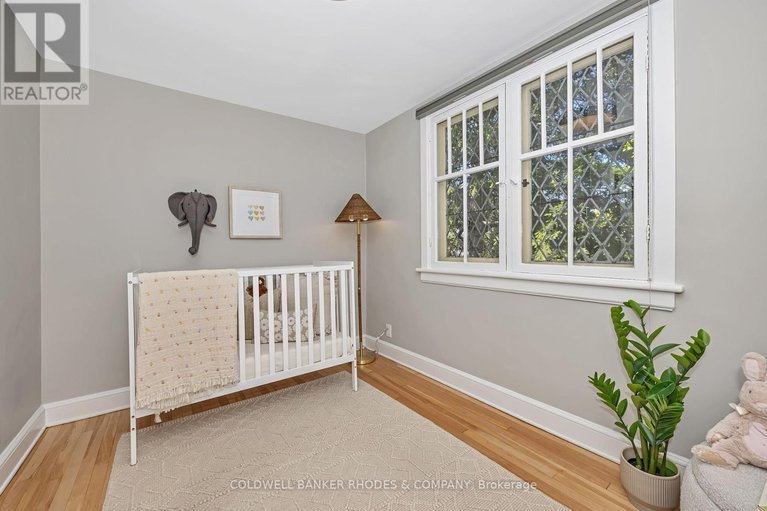 28379568/421-hinton-avenue-s/civic-hospital/ottawa/ontario/K1Y1B2_33