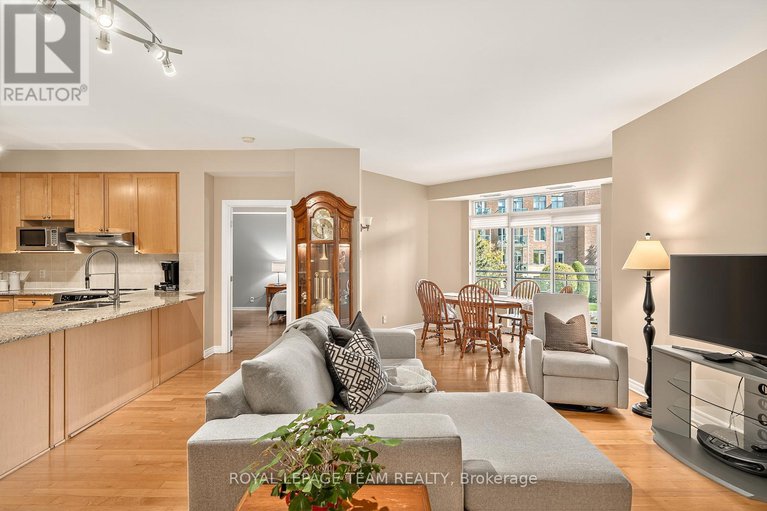 29430008/230-205-bolton-street/lower-townbyward-market/ottawa/ontario/K1N1K7_12