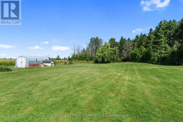28652632/12135-county-road-2-road/south-dundas-williamsburgh-twp/south-dundas/ontario/K0C1X0_30