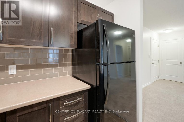 28515652/112-141-potts-drive/notting-hillsummerside/ottawa/ontario/K4A0X9_15