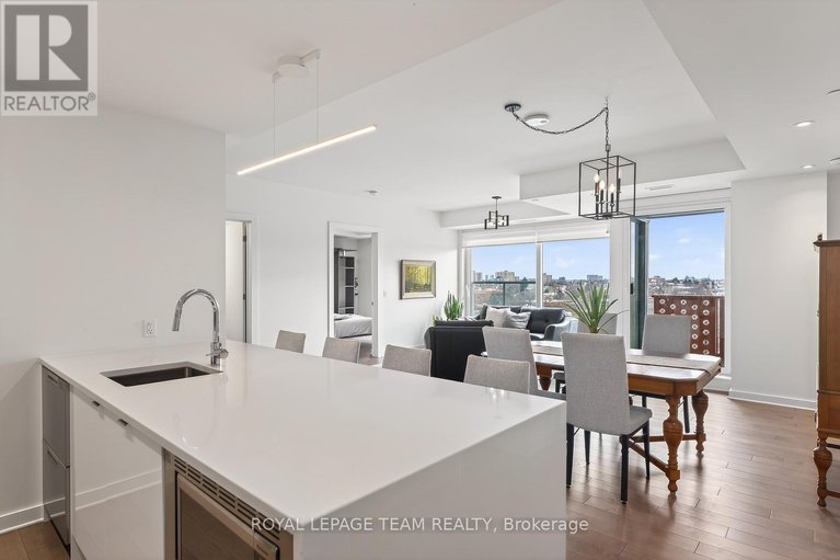 29177023/608-135-barrette-street/vanier/ottawa/ontario/K1L7Z9_14