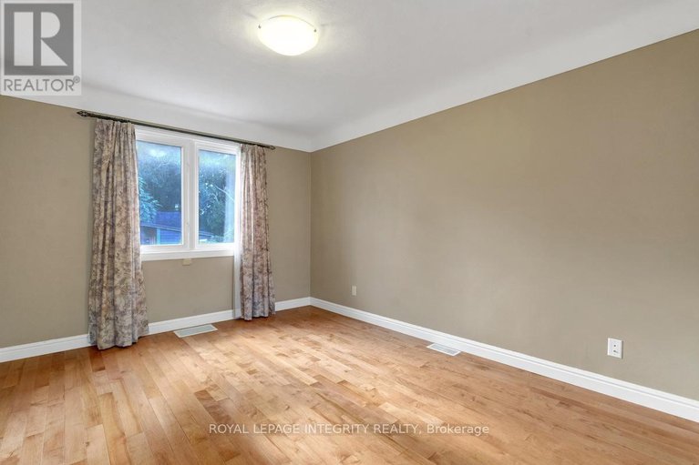 28782418/348-lafontaine-avenue/vanier/ottawa/ontario/K1L6X5_10