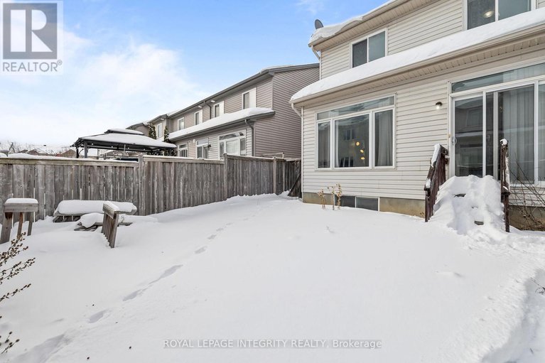 29348101/213-opus-street/emerald-meadowstrailwest/ottawa/ontario/K2S0J2_35