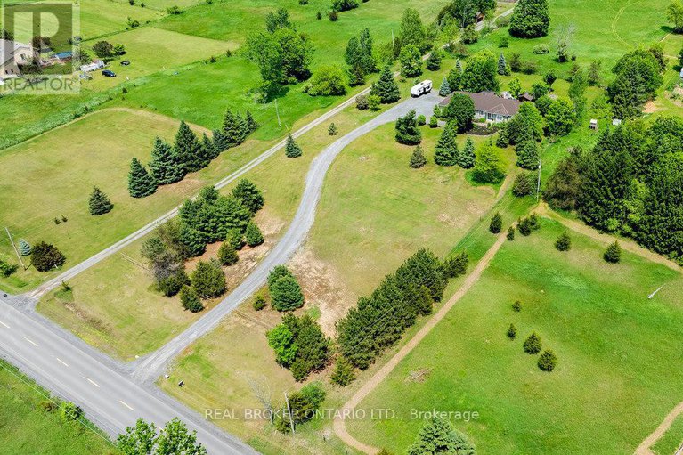 28777864/3374-greenland-road/dunrobin-shores/ottawa/ontario/K0A1T0_2