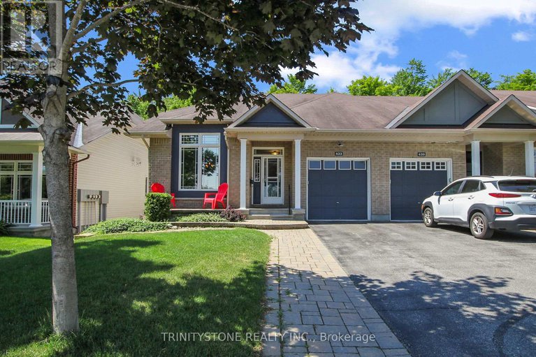 28552105/422-statewood-drive/morgans-grantsouth-march/ottawa/ontario/K2K0B7_2