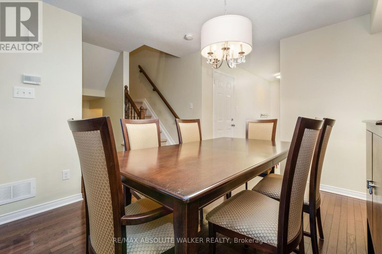 28804360/152-challenge-crescent/springridgeeast-village/ottawa/ontario/K4A0T9_2
