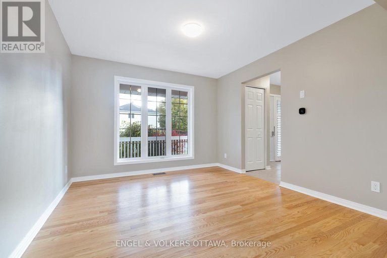 29096516/26-carleton-cathcart-street/stittsville-south/ottawa/ontario/K2S1M7_8