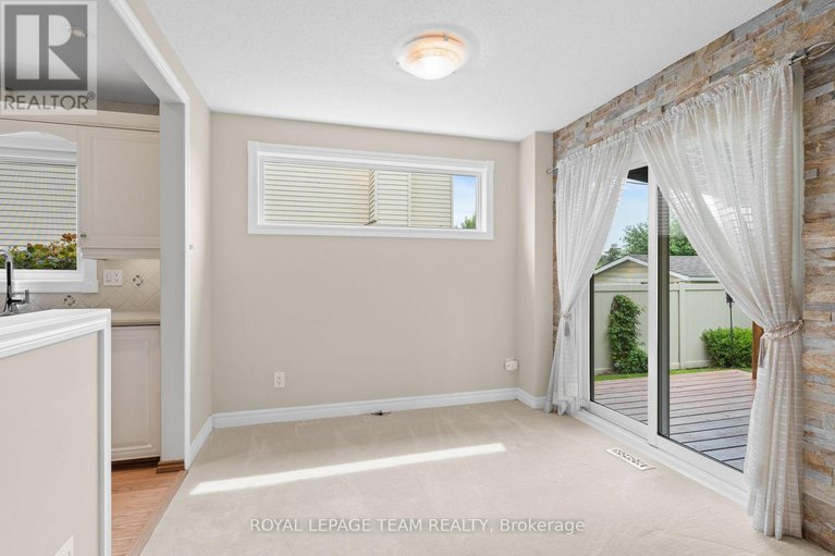 29026359/23-glacier-street/on-the-green/ottawa/ontario/K2J2M7_14