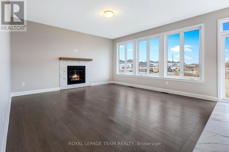 29616628/737-gamble-drive/village-of-russell/russell/ontario/K4R0G5_7