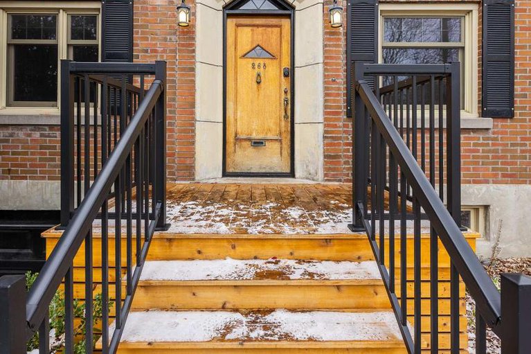 29118877/268-fairmont-avenue/civic-hospital/ottawa/ontario/K1Y1Y2_3