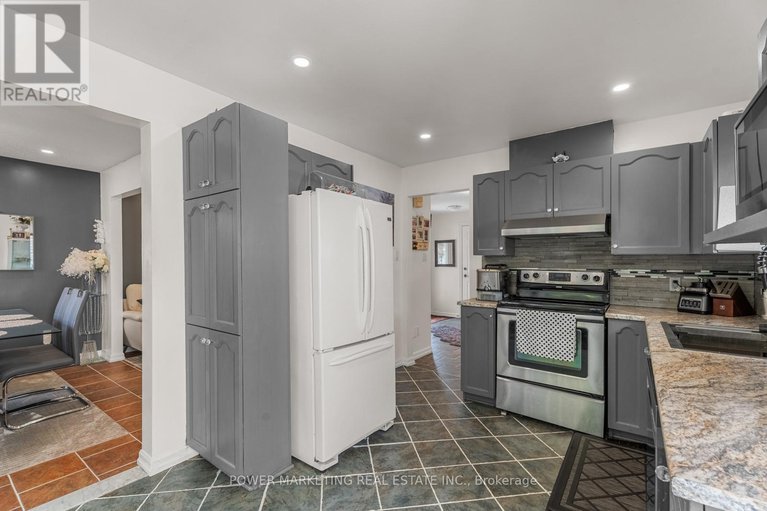 28418815/49-shandon-avenue/longfields/ottawa/ontario/K2J4E3_10