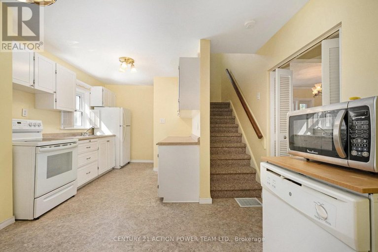 28638635/1318-brookline-avenue/ellwood/ottawa/ontario/K1V6S3_9