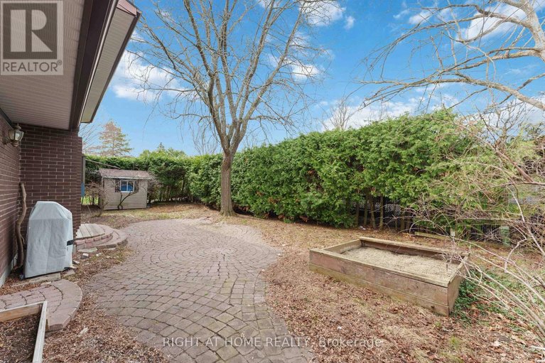 29633174/45-banting-way/beaverbrook/ottawa/ontario/K2K1P7_49