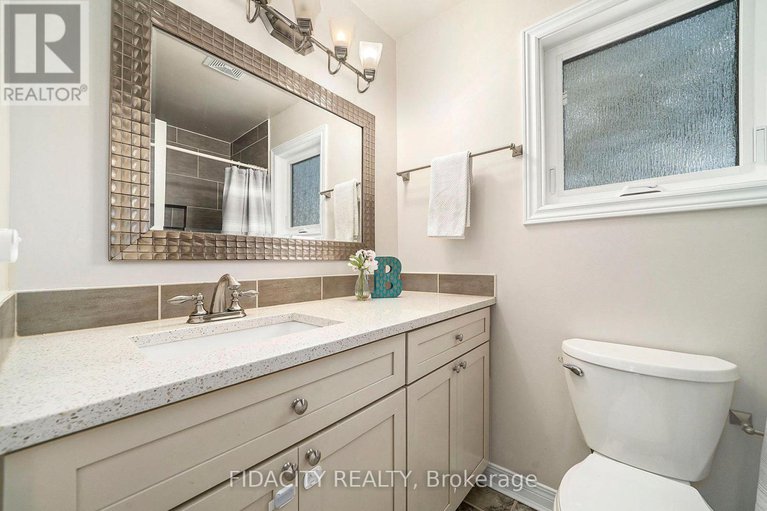 28931482/13-vesta-street/cedargrovefraserdale/ottawa/ontario/K2J3Y8_14