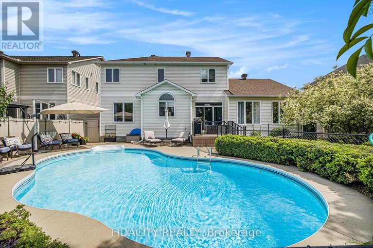 28652644/14-franklin-cathcart-crescent/stittsville-south/ottawa/ontario/K2S2A7_33