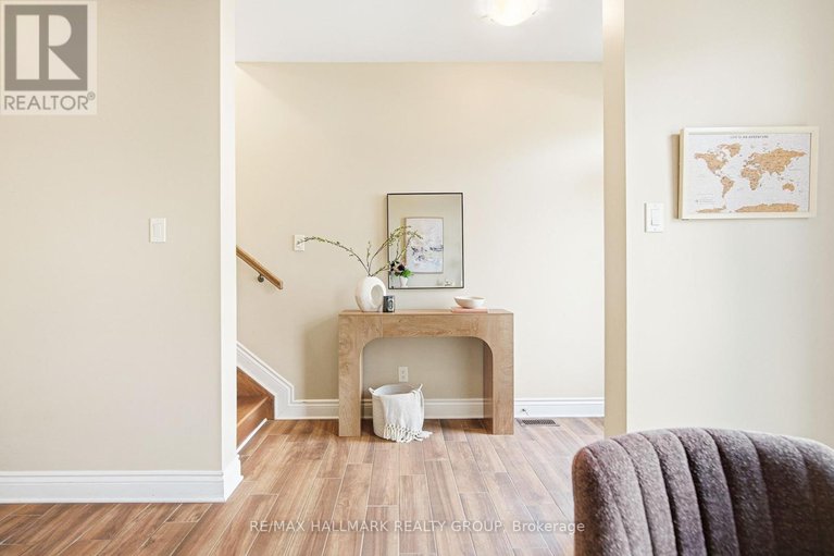 29582619/290-cambridge-street-n/west-centre-town/ottawa/ontario/K1R0B4_5