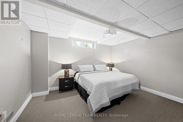 29638185/1342-revell-drive/manotick-village-manotick-estates/ottawa/ontario/K4M1K8_42