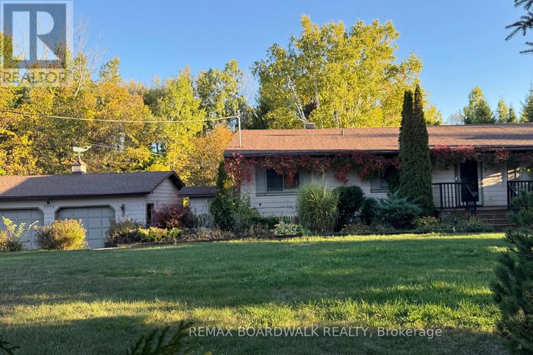 29371555/3042-dangerfield-road-e/north-grenville-twp-kemptville-south/north-grenville/ontario/K0G1J0_3