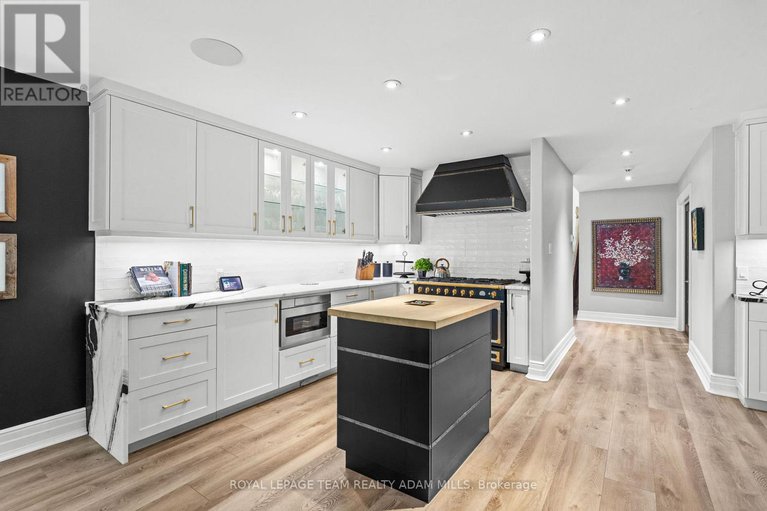 28707309/2330-summerside-drive/manotick-east-to-manotick-station/ottawa/ontario/K4M1B4_5