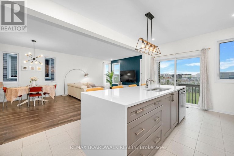 29638361/302-haliburton-heights/emerald-meadowstrailwest/ottawa/ontario/K2S1S3_20